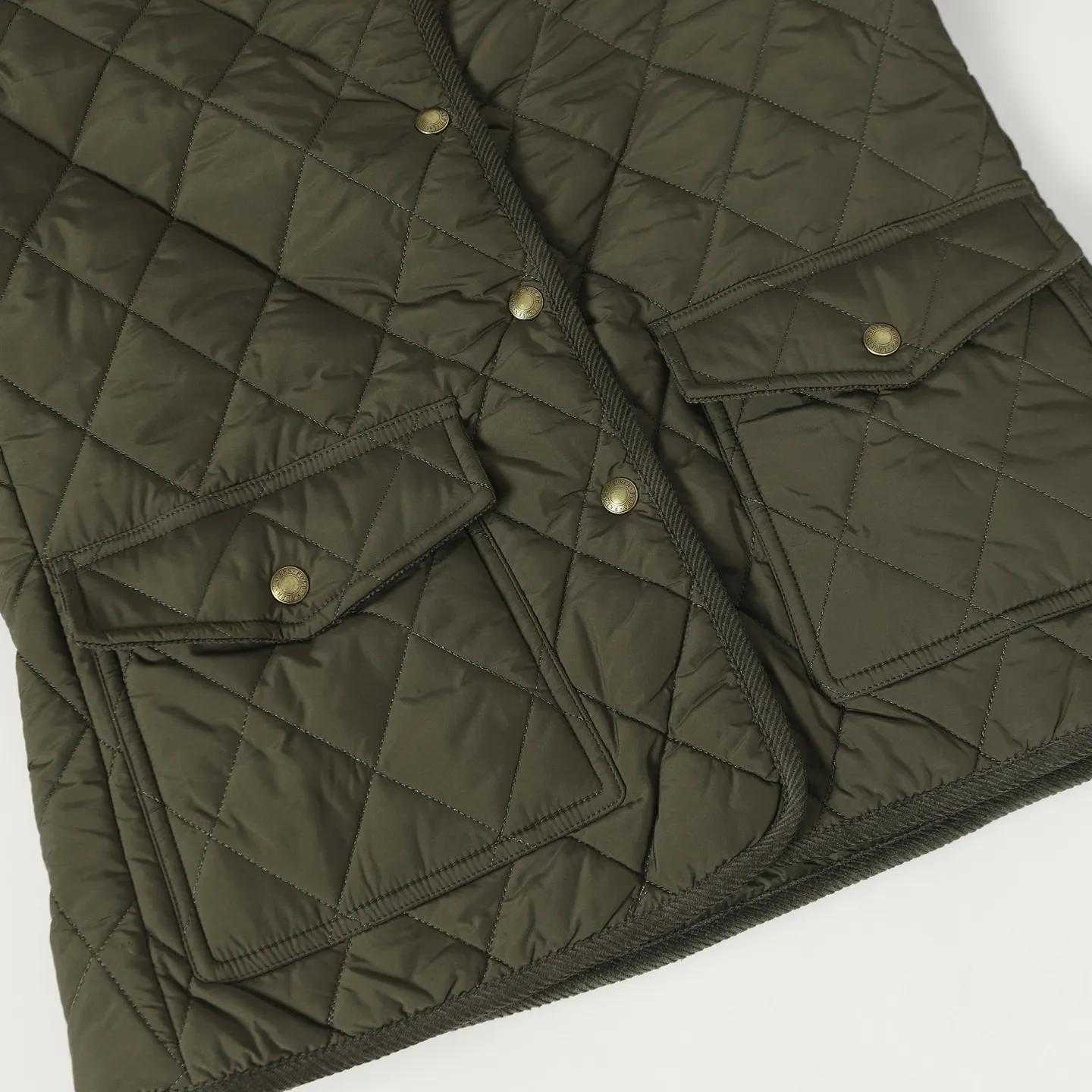 🅿️580 [High quality for women] RL Ralph Lauren's new diamond-shaped cotton jacket. The face is filled with imitation feather cotton. Three-in-one diamond-shaped quilted embroidery. Soft and comfortable. Warm and comfortable. The corduroy strips run through the whole body. No knots and no overlap. Artificial curling. Fine workmanship. No bloat. The upper body is light and not bloated. Soft and comfortable. Highly recommended. Size: S M L